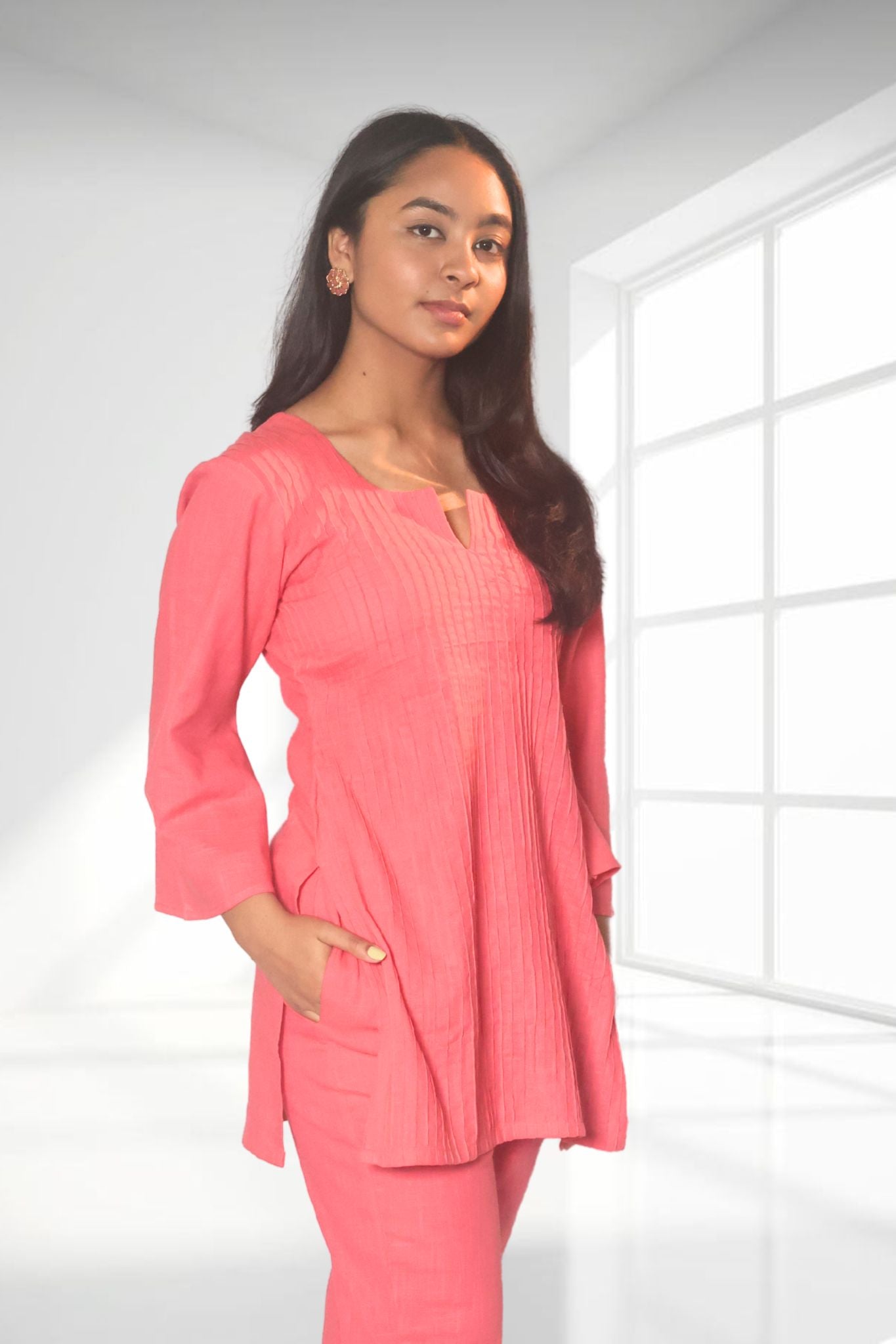 Nayab Gulabi Pinterest Kurti