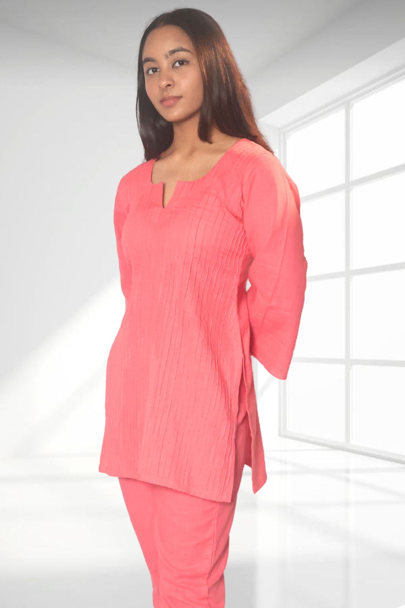 Nayab Gulabi Pinterest Kurti