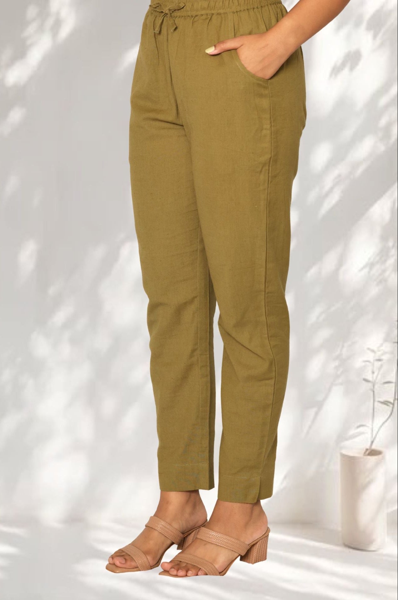 Olive Aura Pant