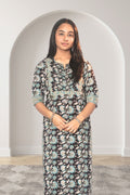 Kavya Gul Straight Kurta