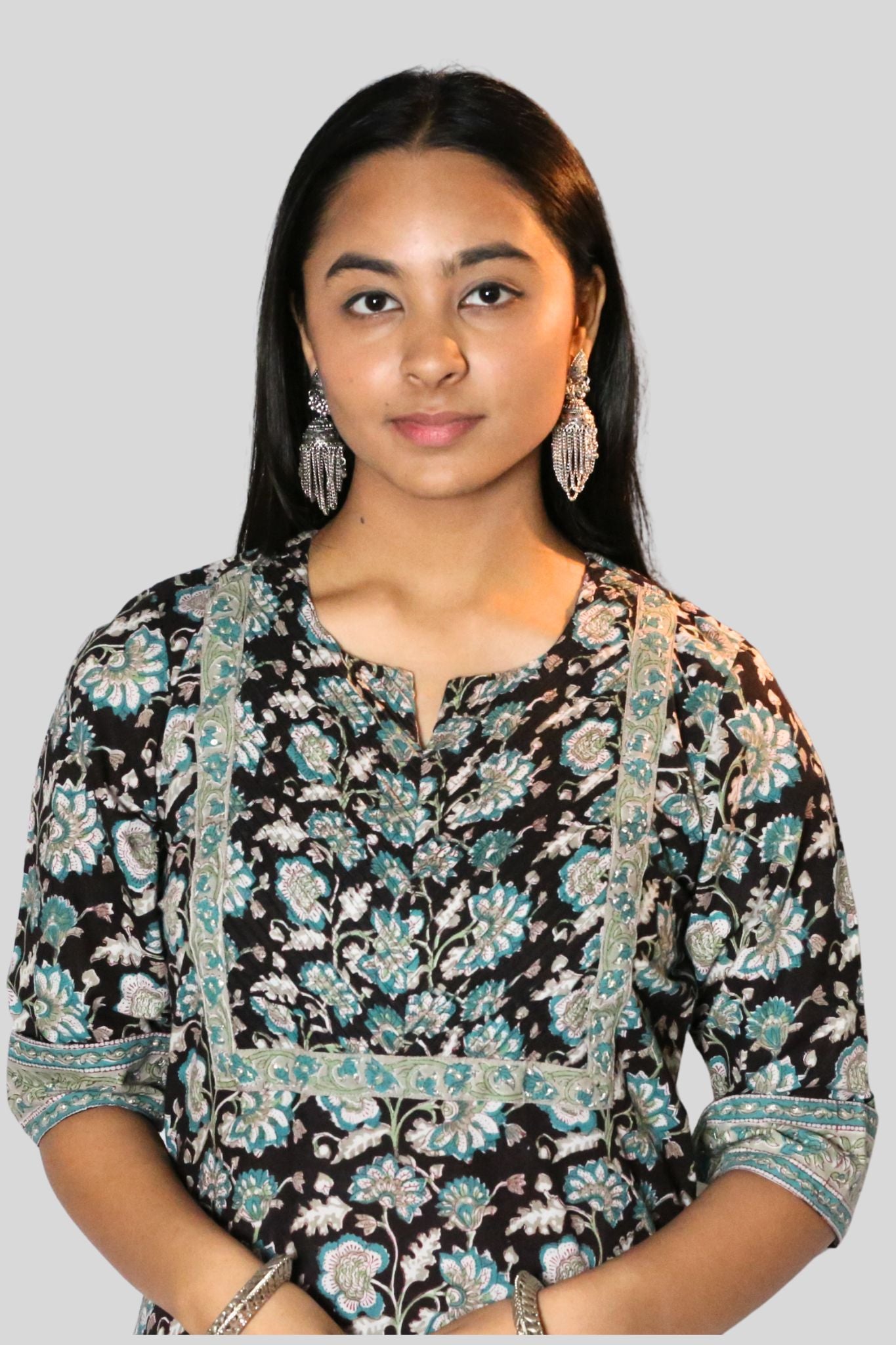 Kavya Gul Straight Kurta